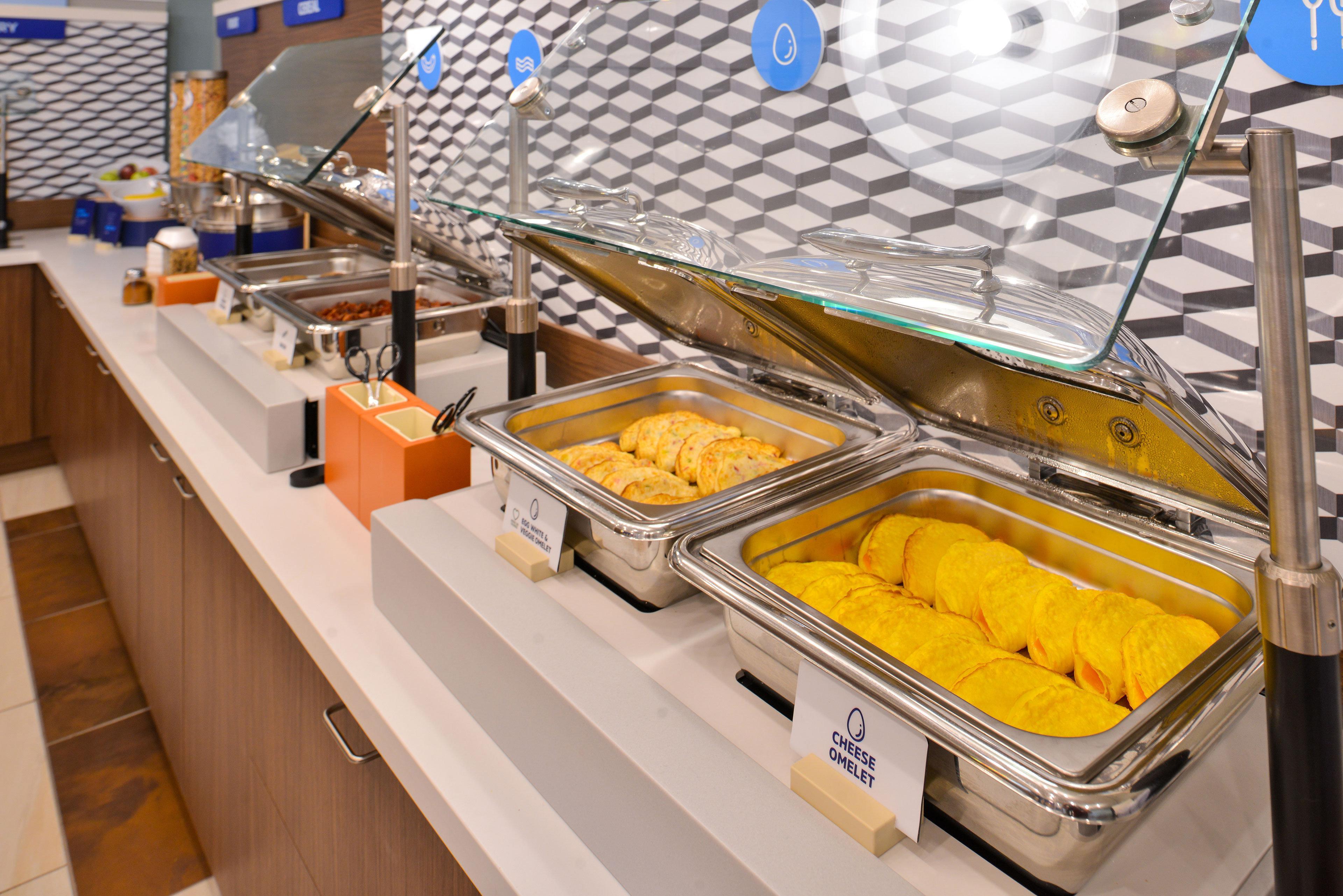 Holiday Inn Express & Suites Cedar Falls Zewnętrze zdjęcie